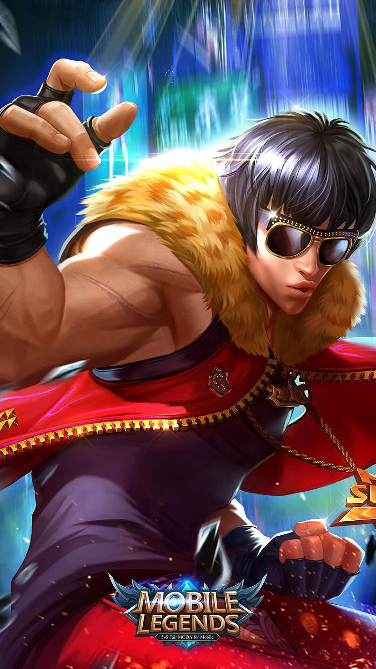 heroes 桌布 壁紙 — 一個肌肉發達的動漫戰士，身穿紅色斗篷和太陽眼鏡，在發光的藍色能量背景下擺出動態姿勢。