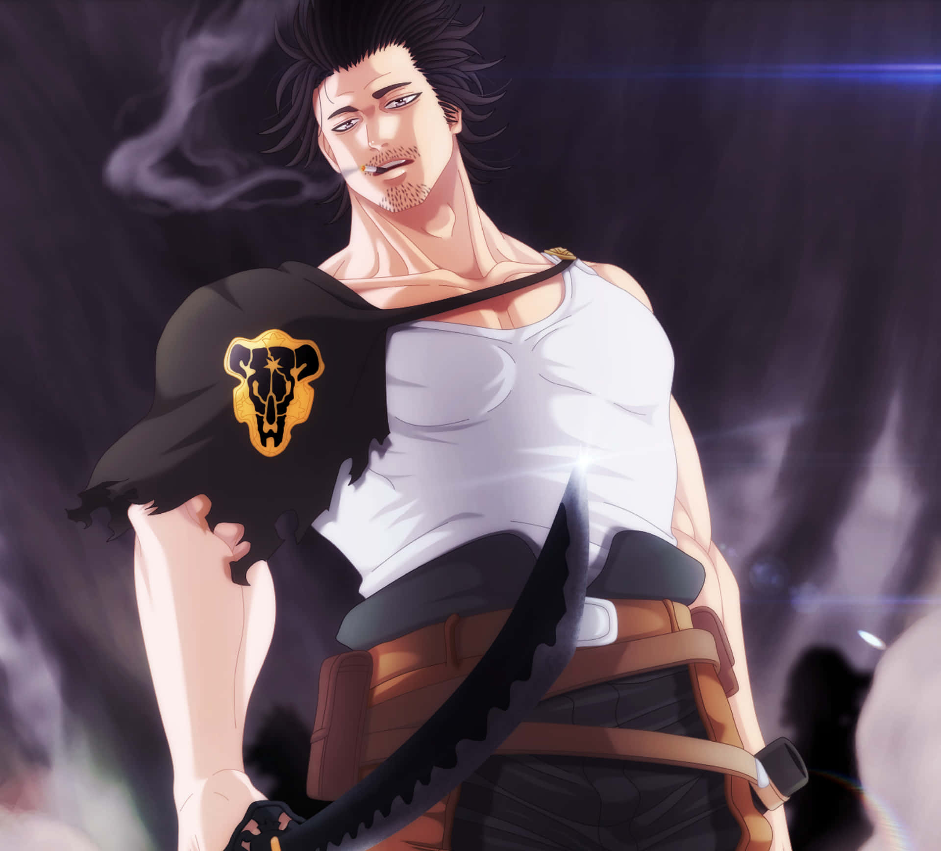 Anime Character 桌布 壁紙 — 一個肌肉發達的動漫男人，深色頭髮，抽著煙，手持一件帶有金色骷髏標誌的黑色斗篷。