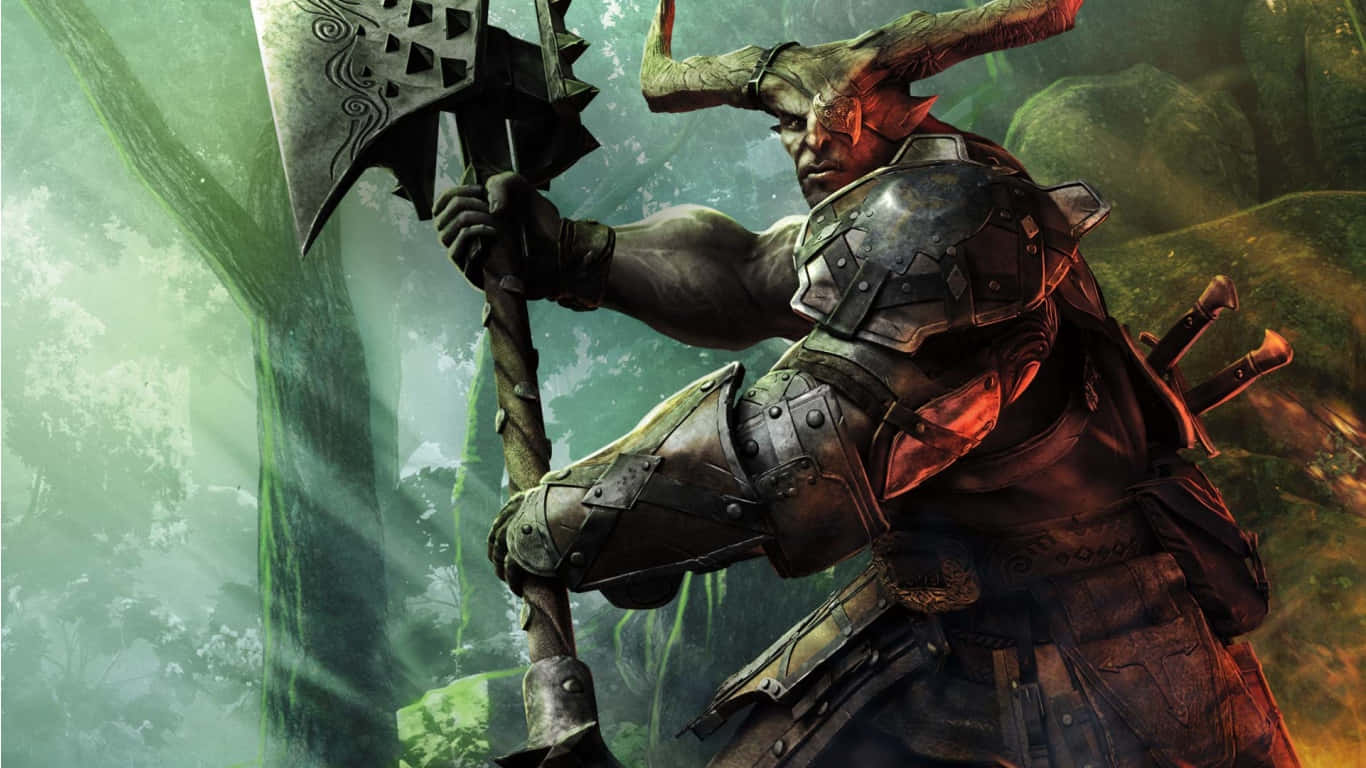 1366x768 Dragon Age Inquisition 桌布 壁紙 — 一個肌肉發達的奇幻戰士，頭上有角，眼睛發出紅光，在迷霧籠罩的綠色森林中揮舞著一把巨大的斧頭。