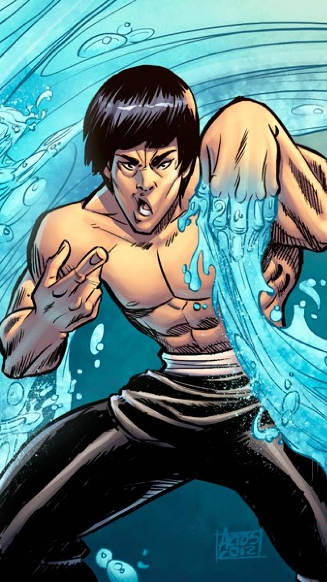 李小龍 桌布 壁紙 — 一個肌肉發達的男人穿著黑色褲子，以強烈的表情和動態的動作與旋轉的藍色水漩渦搏鬥。
