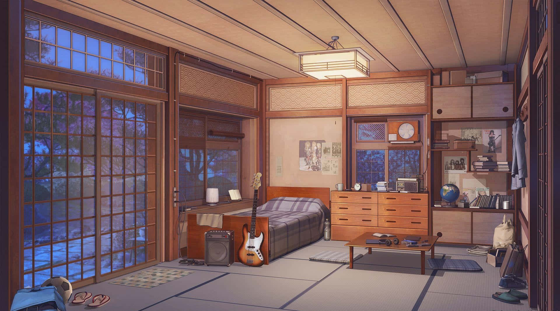 Cozy Anime 桌布 壁紙 — 一個舒適的傳統日式臥室，配有榻榻米、木製家具和床邊的吉他，暮色透過障子門灑入。