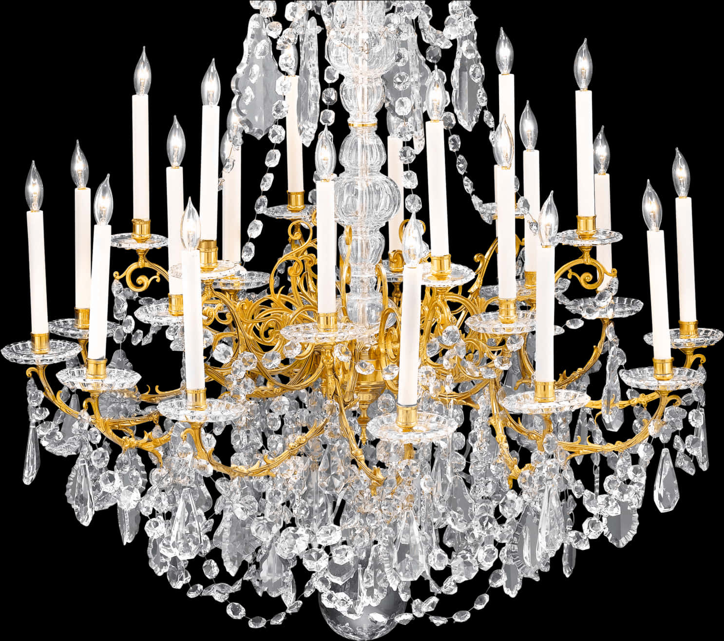 Chandelier 桌布 壁紙 — 一個華麗的金色和水晶吊燈，點燃的蠟燭式燈泡在黑色背景下閃耀。