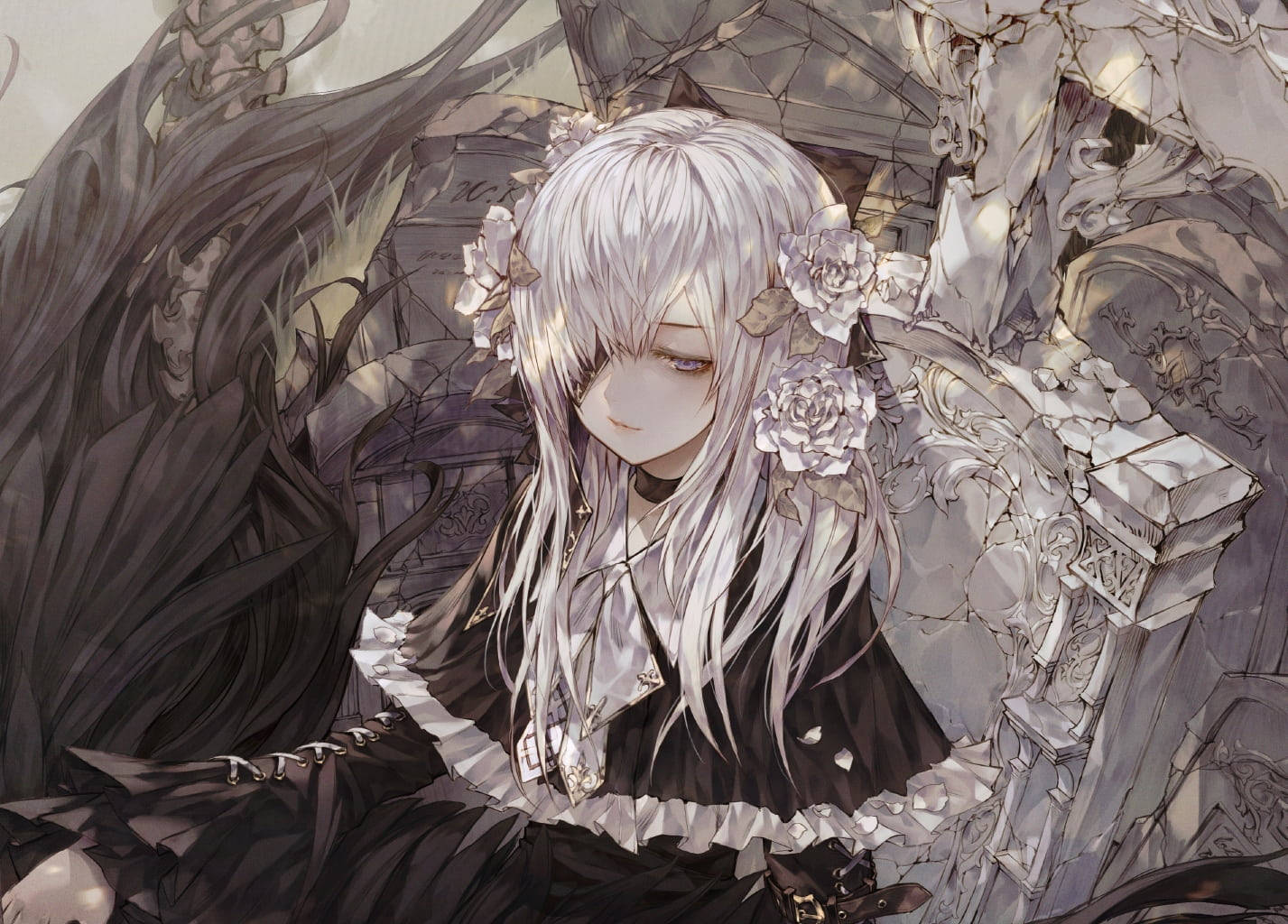 Goth 桌布 壁紙 — 一個蒼白的動漫女孩，銀色頭髮和玫瑰裝飾，坐在柔和的灰色調中崩塌的石頭廢墟中。