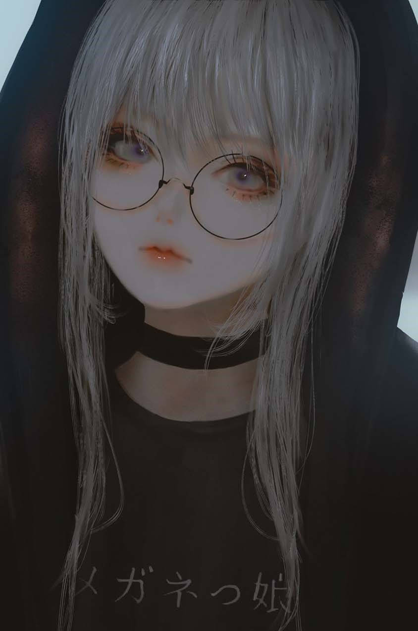 Anime Girl Phone 桌布 壁紙 — 一個蒼白的動漫女孩的特寫，銀色頭髮，圓框眼鏡，穿著黑色連帽衫和頸鏈。