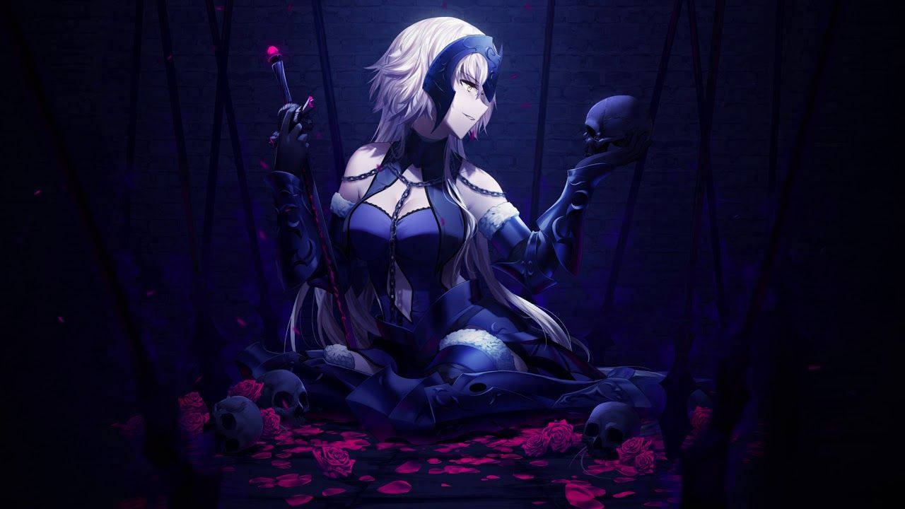 Fate 桌布 壁紙 — 一個蒼白的動漫女孩穿著深藍色連衣裙，坐在骷髏和紅玫瑰之間，在陰暗的森林中手持匕首和骷髏。
