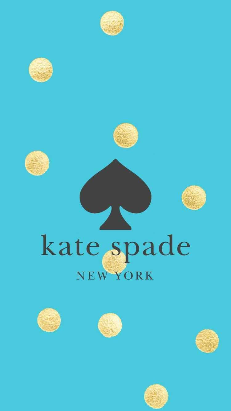 spade 桌布 壁紙 — 一個藍綠色背景，散落著金色箔片圓點，中央有一個黑色黑桃標誌，位於 kate spade new york 文字上方。