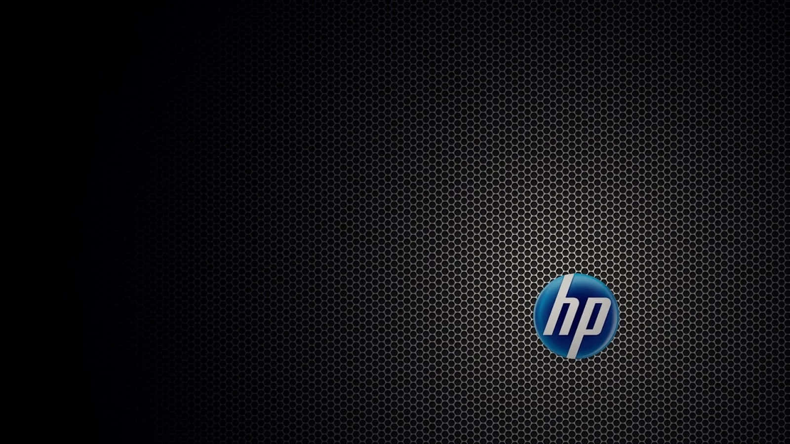 HP 桌布 壁紙 — 一個藍色HP標誌居中於深色六角網格背景上，帶有微妙的漸變照明。