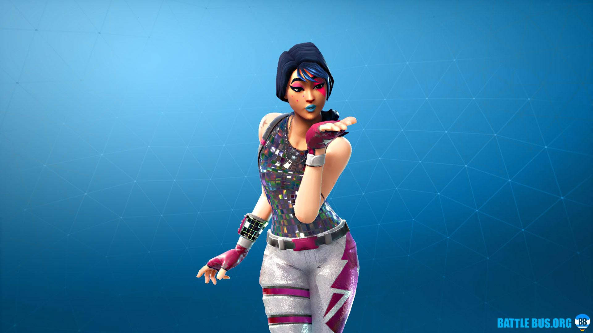Sparkle Specialist Fortnite 桌布 壁紙 — 一個藍色頭髮和粉紅色點綴的Fortnite角色在藍色幾何背景前擺姿勢。
