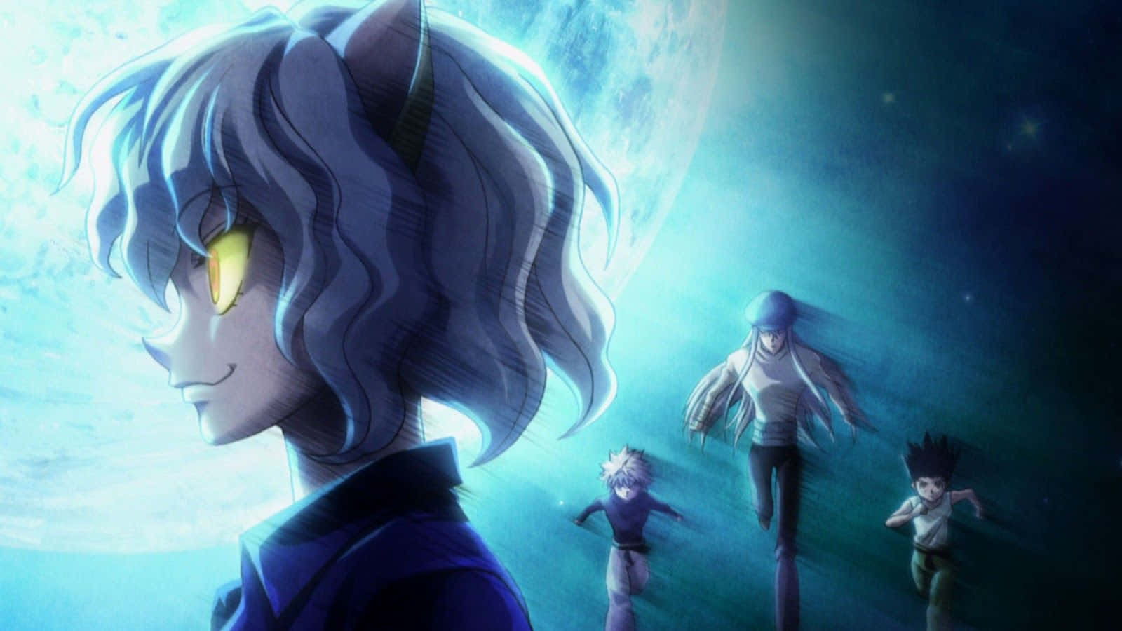 Killua Cute 桌布 壁紙 — 一個藍髮動漫角色，發光的黃色眼睛直視前方，另外三個在巨大月亮下的宇宙藍色虛空中漂浮。