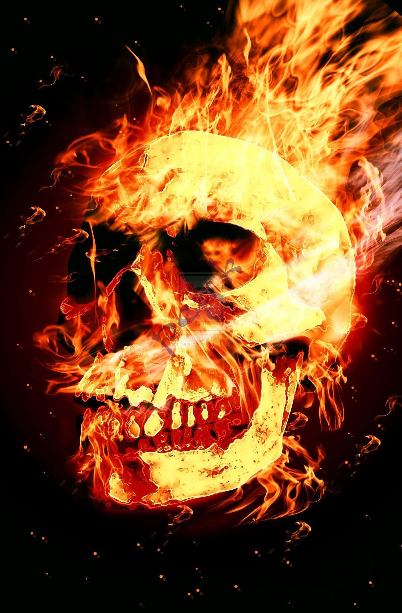 Awesome Skull 桌布 壁紙 — 一個被咆哮的橙色和黃色火焰吞噬的人類頭骨，背景為黑色，帶有發光的餘燼。