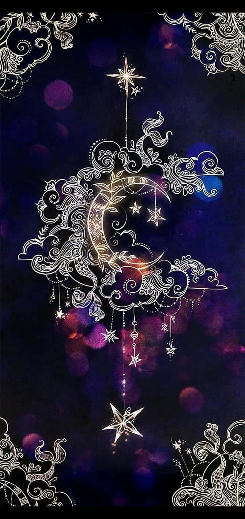 桌布 壁紙 — 一個裝飾性的新月和星星，飾有複雜的漩渦圖案，漂浮在夢幻般的紫色散景背景上。