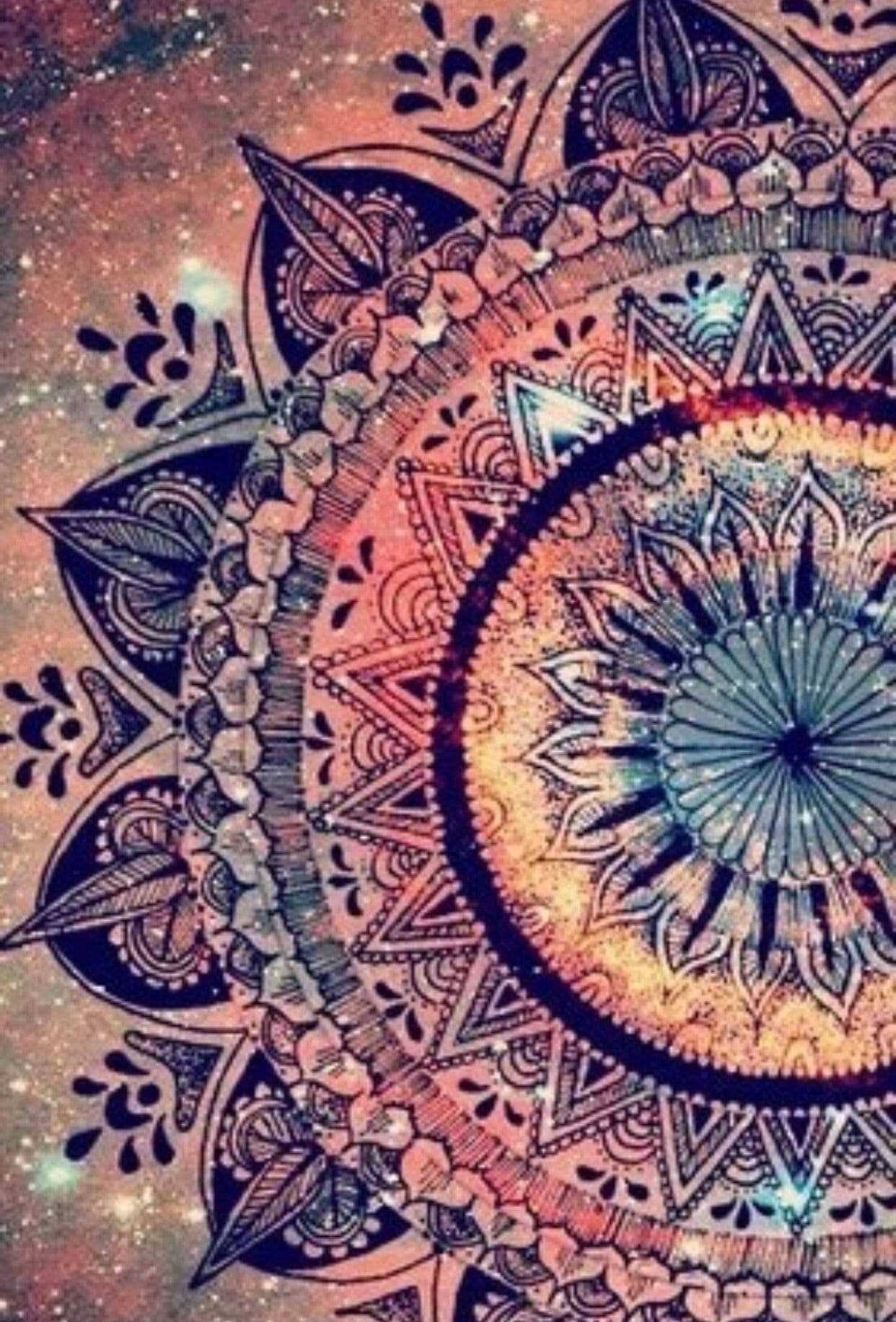 花卉 桌布 壁紙 — 一個詳細的曼陀羅，帶有複雜的幾何和花卉圖案，從中心點向宇宙星空背景輻射。