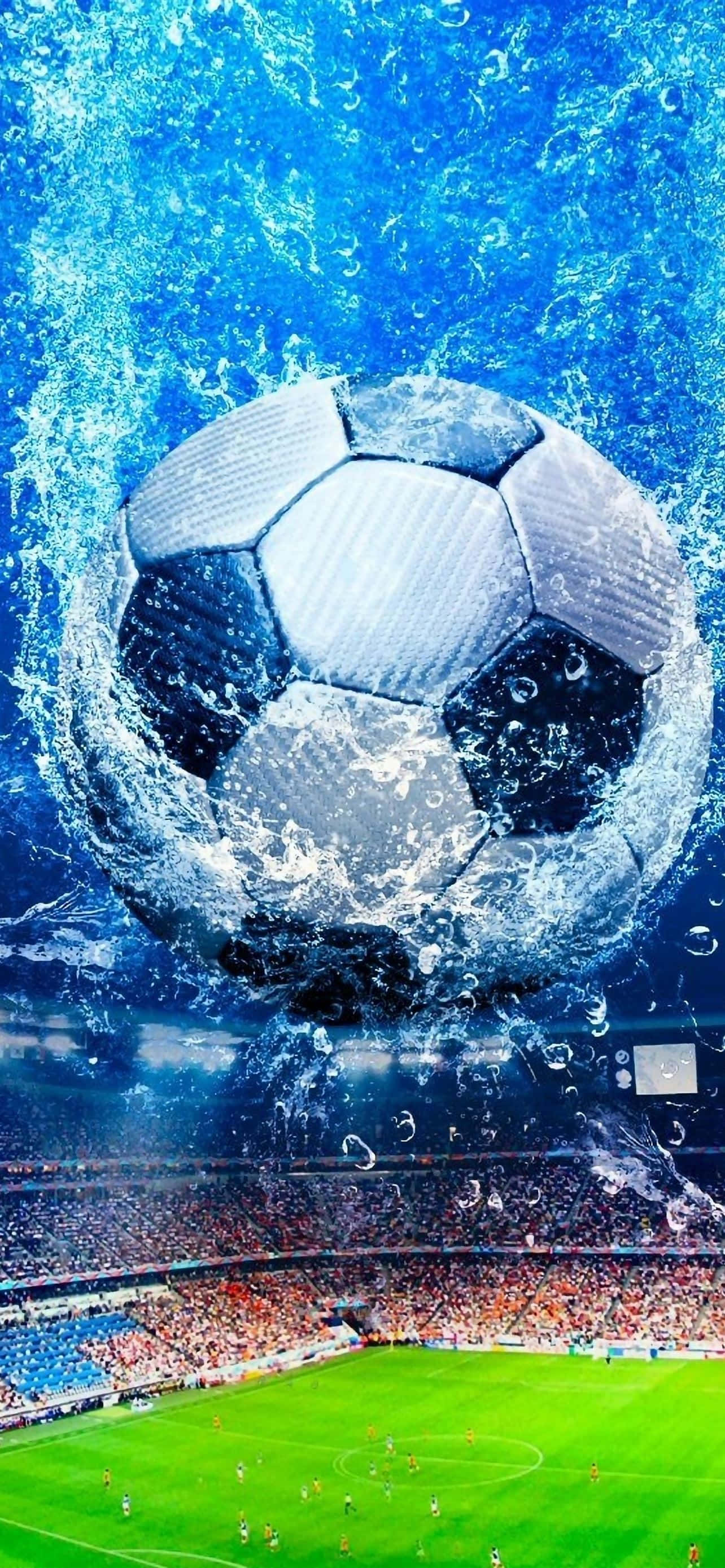 Football Field 桌布 壁紙 — 一個足球衝破水面，出現在座無虛席的體育場上方，下方場地有球員。