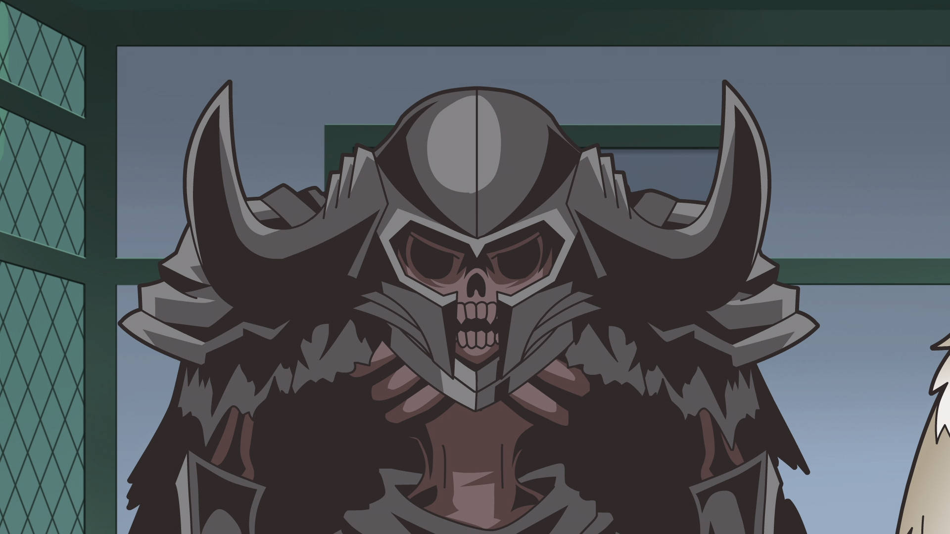 Death Knight 桌布 壁紙 — 一個身穿深灰色角盔甲、戴著骷髏面具的威嚇性動漫戰士，站在燈光昏暗的房間裡。