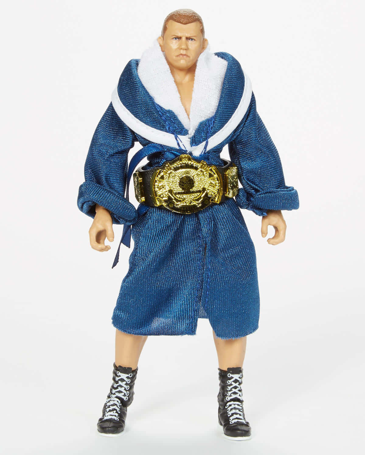 WWE 桌布 壁紙 — 一個身穿藍色長袍、白色毛邊和金色冠軍腰帶的WWE摔角手動作人偶，站在純白色背景前。