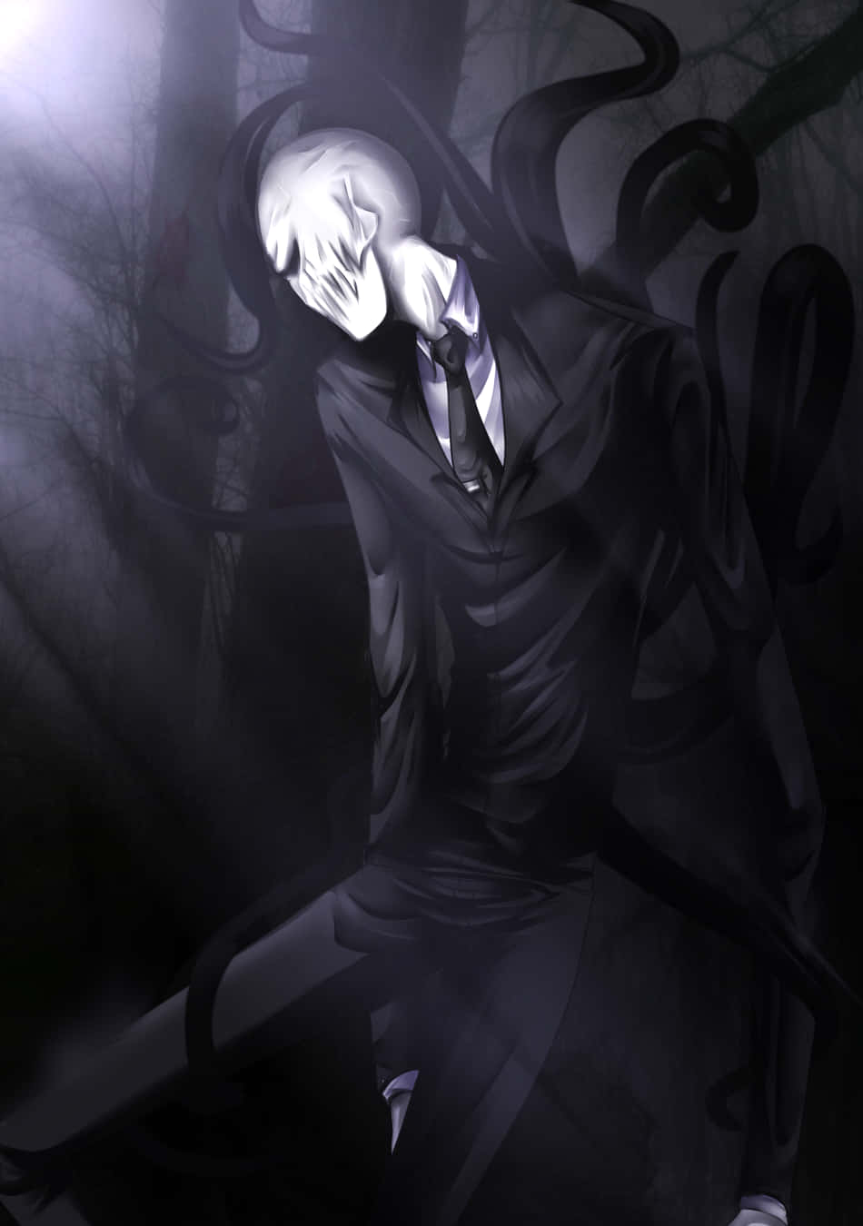 Creepypasta 桌布 壁紙 — 一個身穿黑色西裝、白色面孔、長著黑色觸手的高瘦身影，從黑暗迷霧的森林中出現。