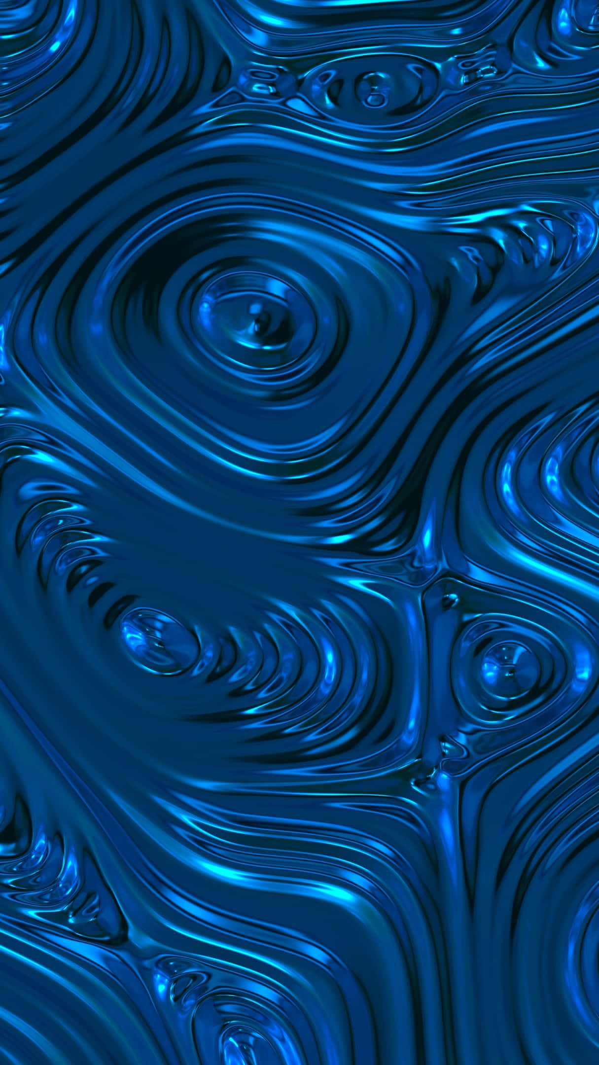 Blue Swirl 桌布 壁紙 — 一個迷人的抽象圖案，由深藍色液體旋轉而成，帶有光澤亮點和同心漣漪。