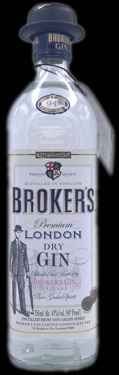 Drink 桌布 壁紙 — 一個透明玻璃瓶的Broker's Premium London Dry Gin，帶有復古標籤和藍色瓶蓋，背景為黑色。
