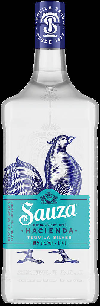 高清 桌布 壁紙 — 一個透明的Sauza Hacienda Tequila Silver酒瓶，上面有藍色公雞插圖和青綠色標籤，背景為白色。