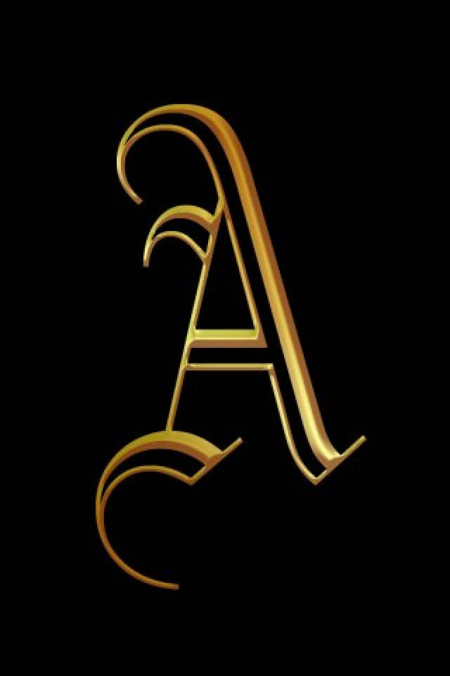 Letter A 桌布 壁紙 — 一個金色華麗字母A，帶有優雅曲線和金屬光澤，在純黑色背景上格外突出。