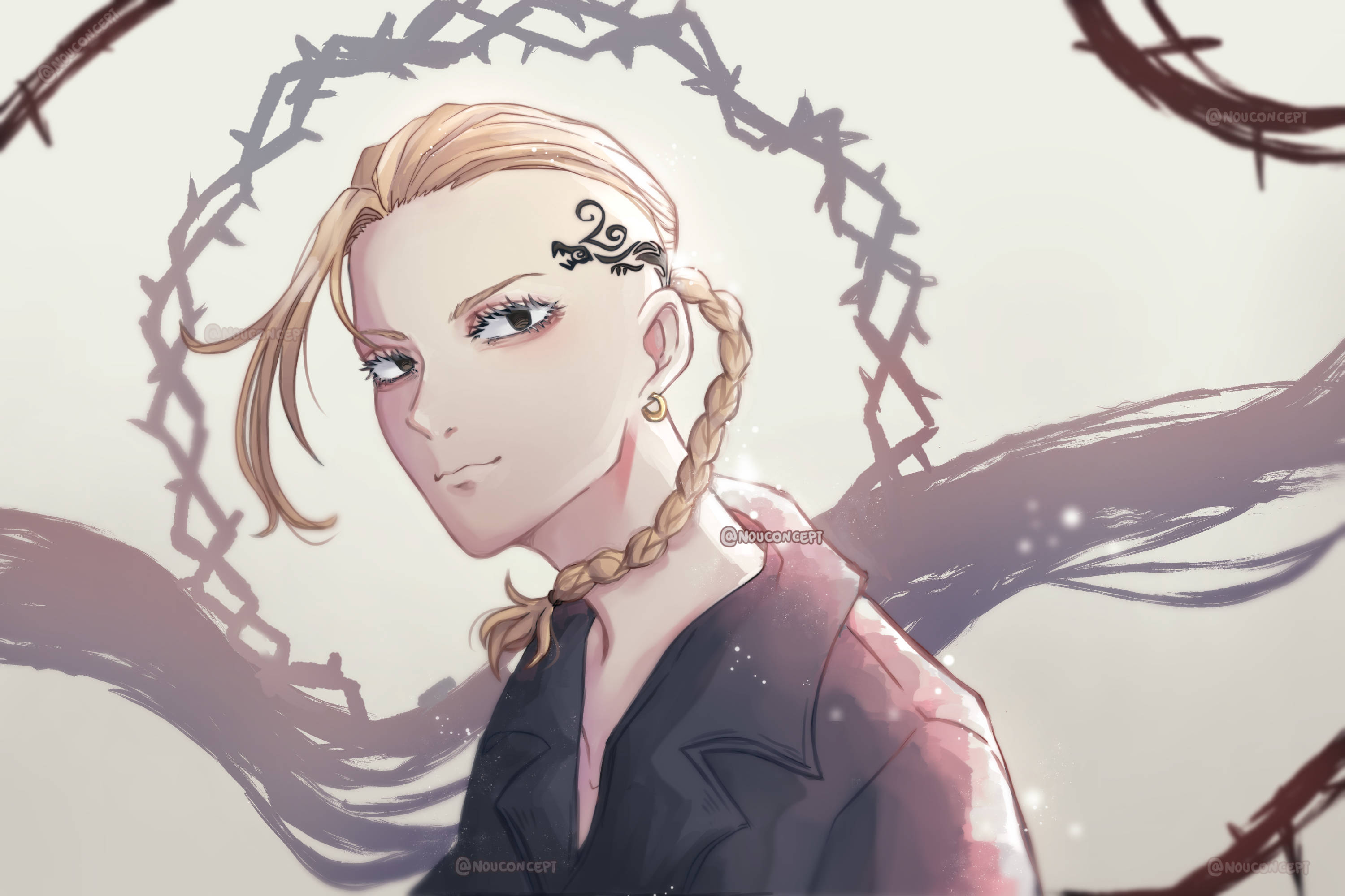Draken 桌布 壁紙 — 一個金髮動漫女孩，紮著辮子馬尾，額頭上有黑色刺青，被荊棘王冠框住，站在柔和的背景前。