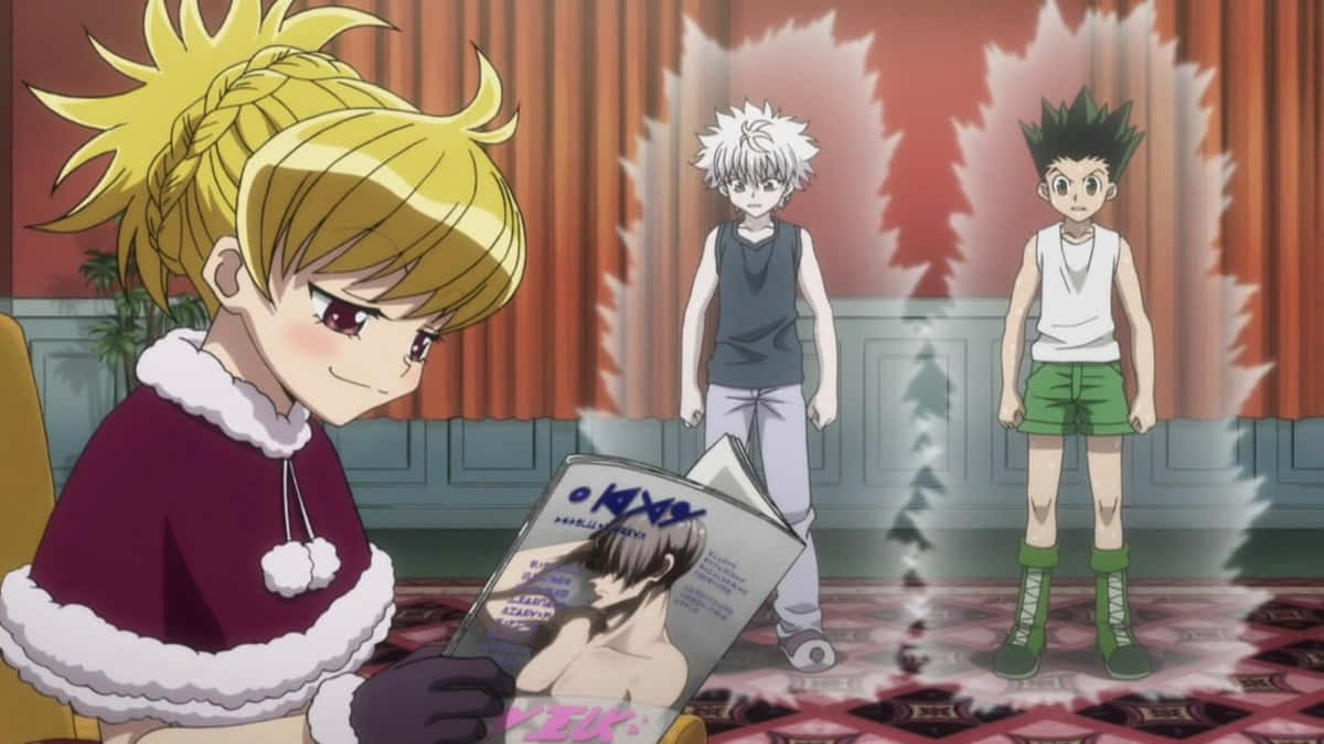 Hunter X Hunter Bisky 桌布 壁紙 — 一個金髮動漫女孩穿著聖誕老人服裝正在閱讀雜誌，兩個男孩站在她身後，房間裡有紅色窗簾。