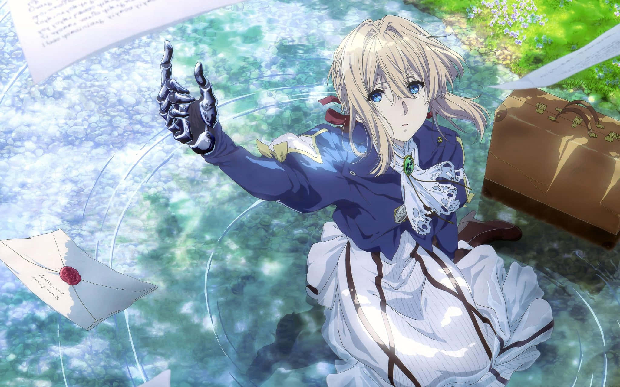 Violet Evergarden iPhone 桌布 壁紙 — 一個金髮動漫女孩穿著藍色外套和白色連衣裙漂浮在水面上，一隻機械手伸出，字母在她周圍飄動。
