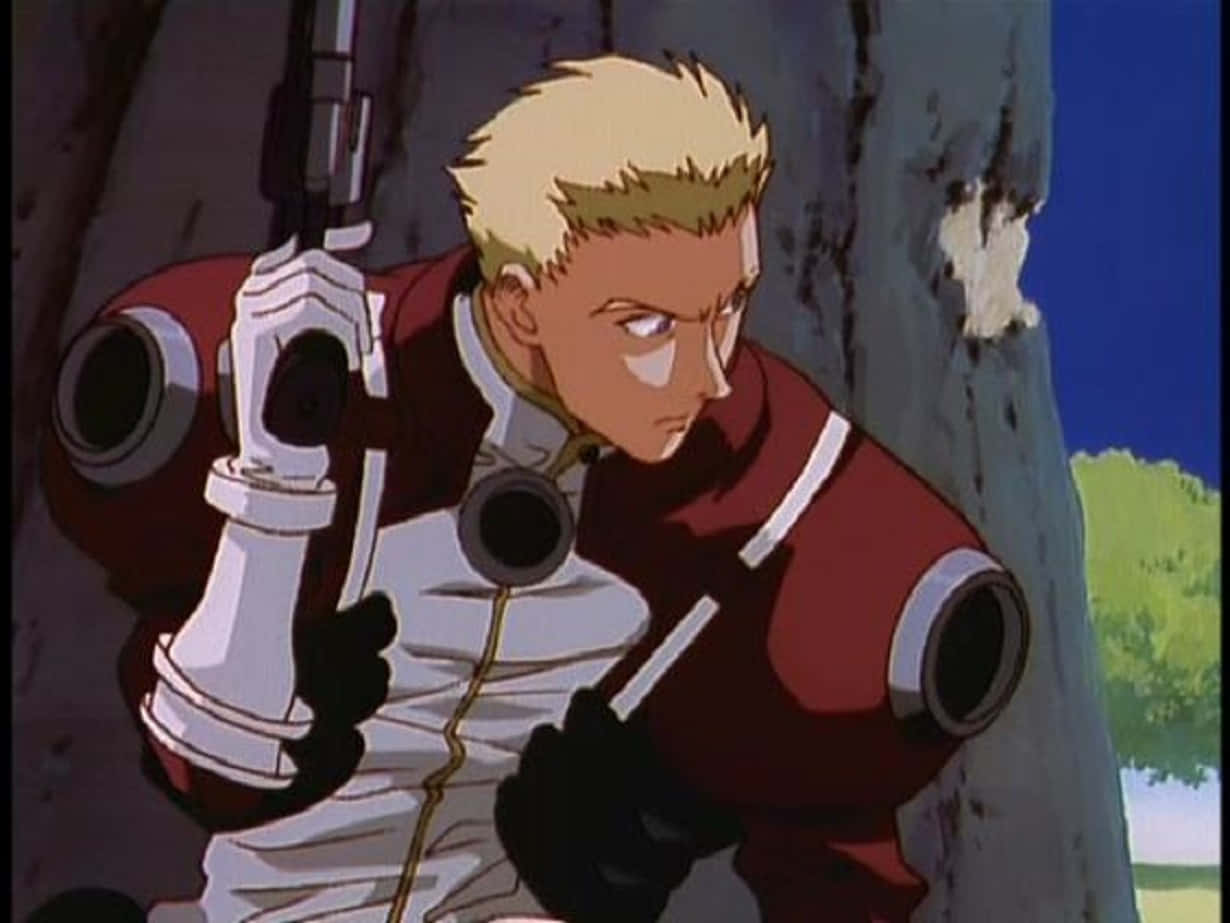 Trigun Millions Knives 桌布 壁紙 — 一個金髮動漫角色穿著紅白裝備，在明亮的戶外場景中從樹後瞄準武器。