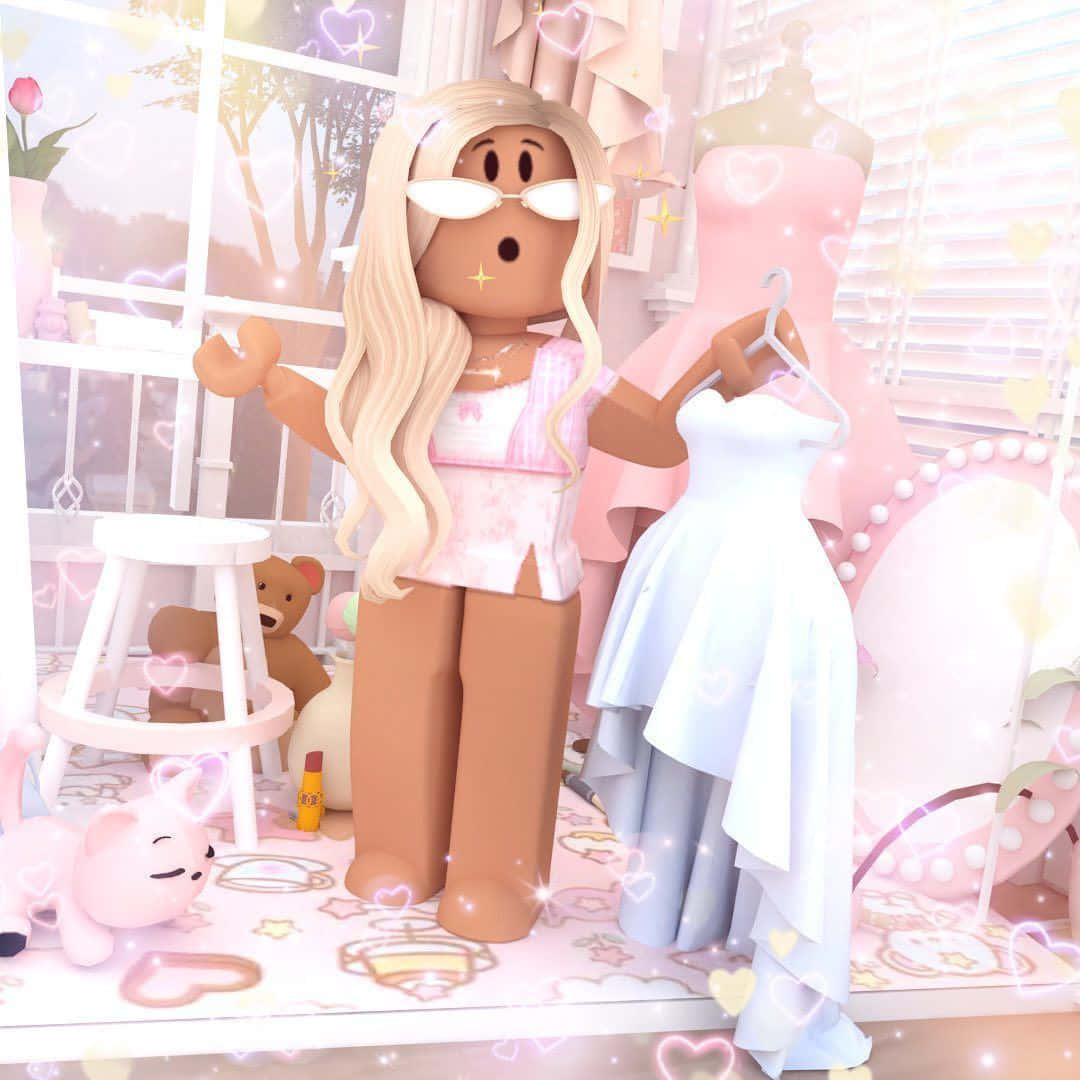 shocked face 桌布 壁紙 — 一個金髮戴白色眼鏡的Roblox角色在一個充滿愛心和絨毛玩具的粉彩粉紅色房間裡拿著一條白色連衣裙。