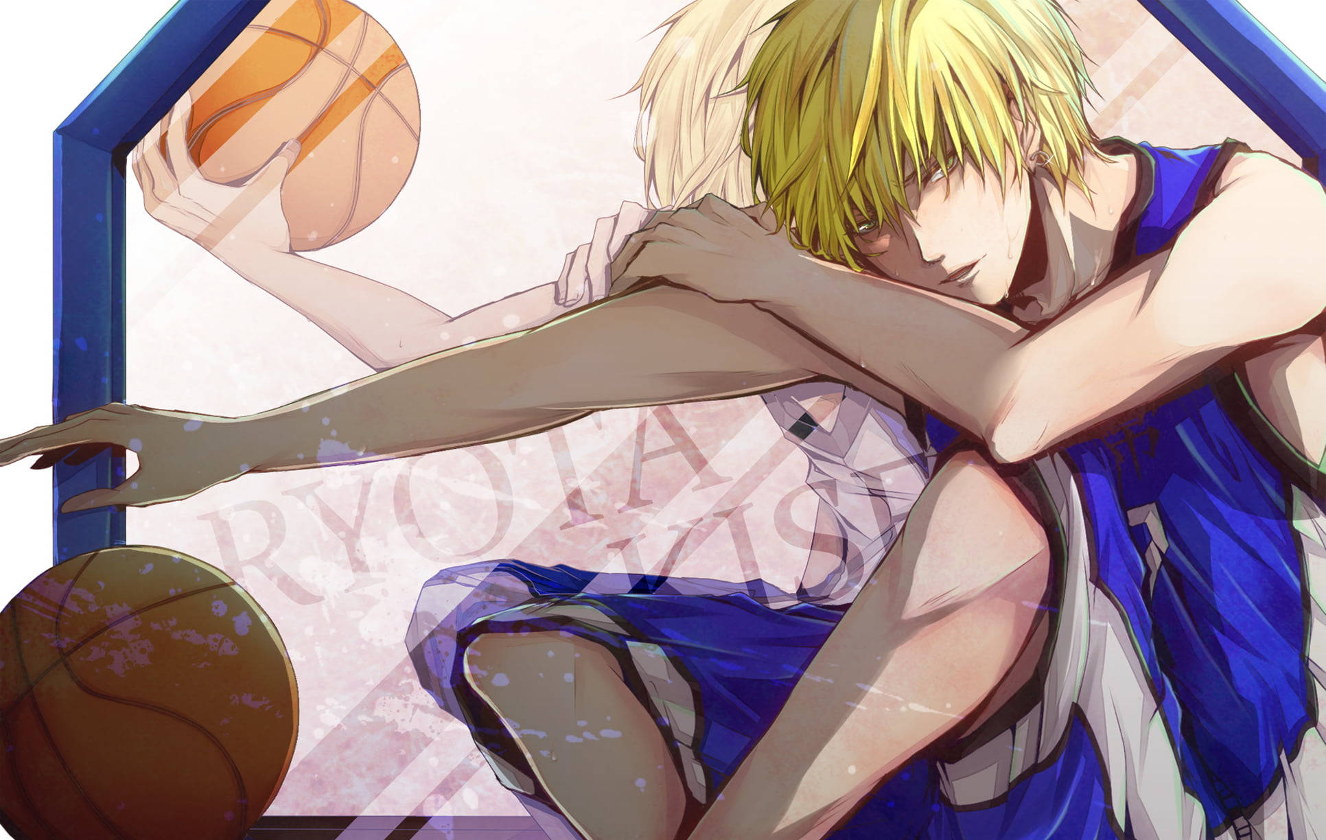 Kuroko No Basket 桌布 壁紙 — 一個金髮的動漫籃球運動員穿著藍色球衣，手拿籃球，疲倦地靠在籃框上。