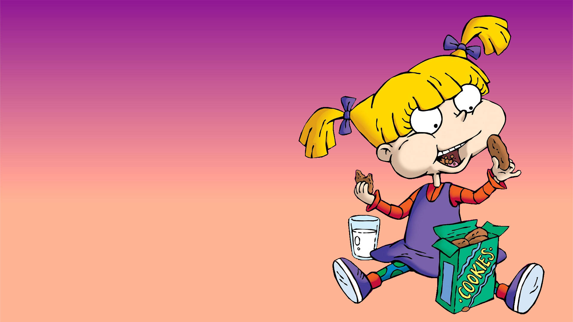 angelica pickles 桌布 壁紙 — 一個金髮辮子的卡通女孩坐在地上，在紫色和橙色的漸變背景前，開心地吃著餅乾。