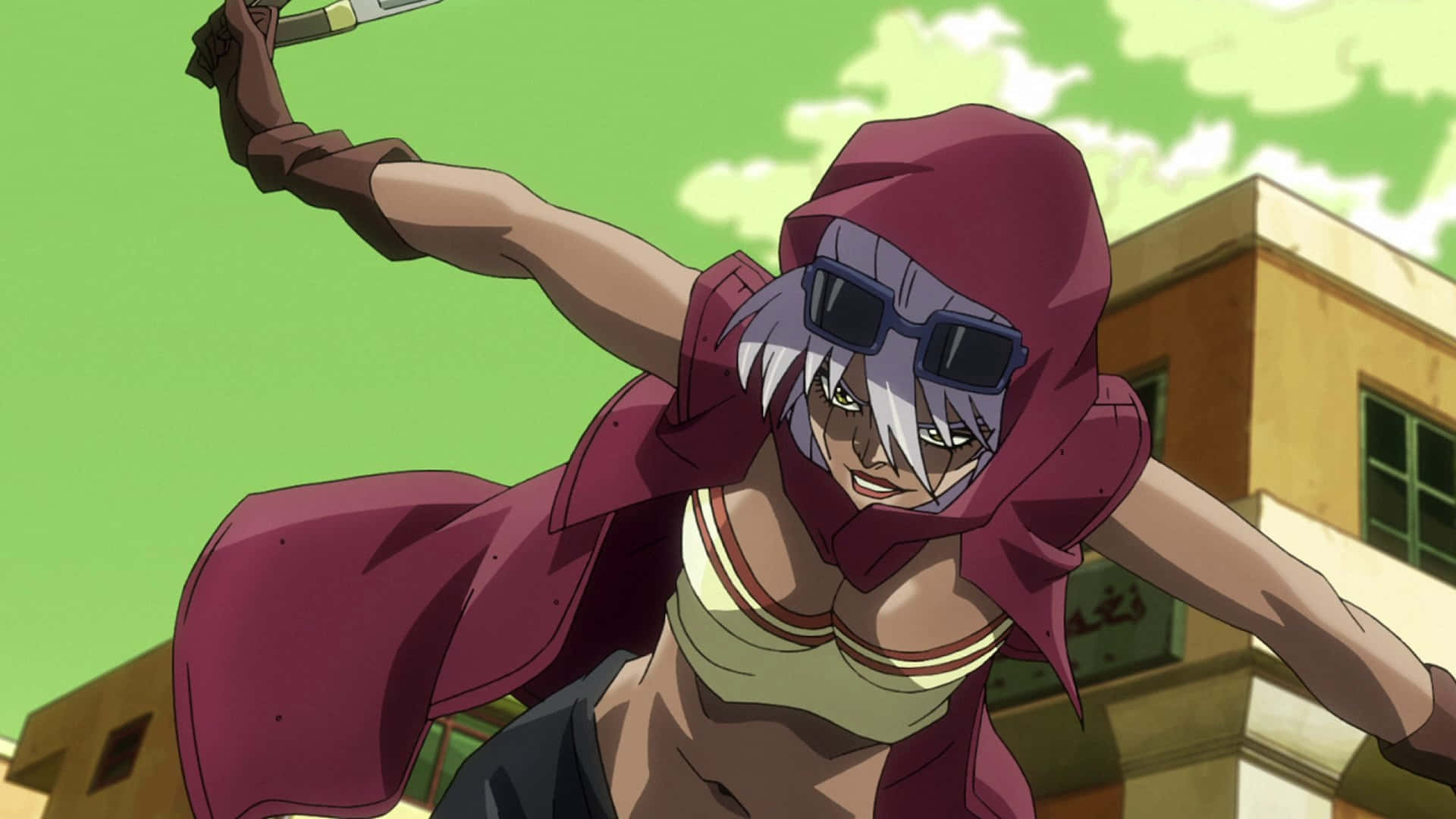 Stardust Crusaders 桌布 壁紙 — 一個銀髮動漫角色，身穿栗色連帽衫和太陽眼鏡，在明亮的綠色天空下自信地笑著揮舞刀刃。