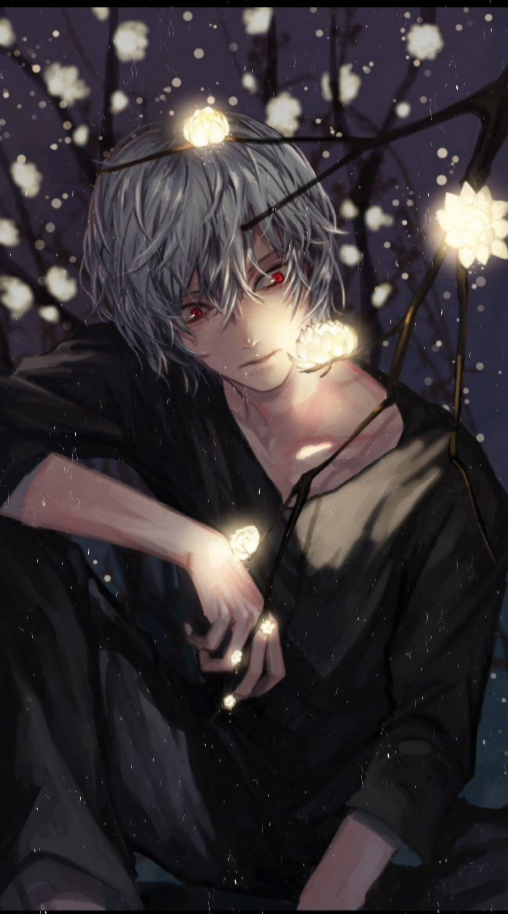 Aesthetic Anime Boy 桌布 壁紙 — 一個銀髮紅眼的動漫男孩坐在發光的櫻花下，背景是黑暗的夜空。