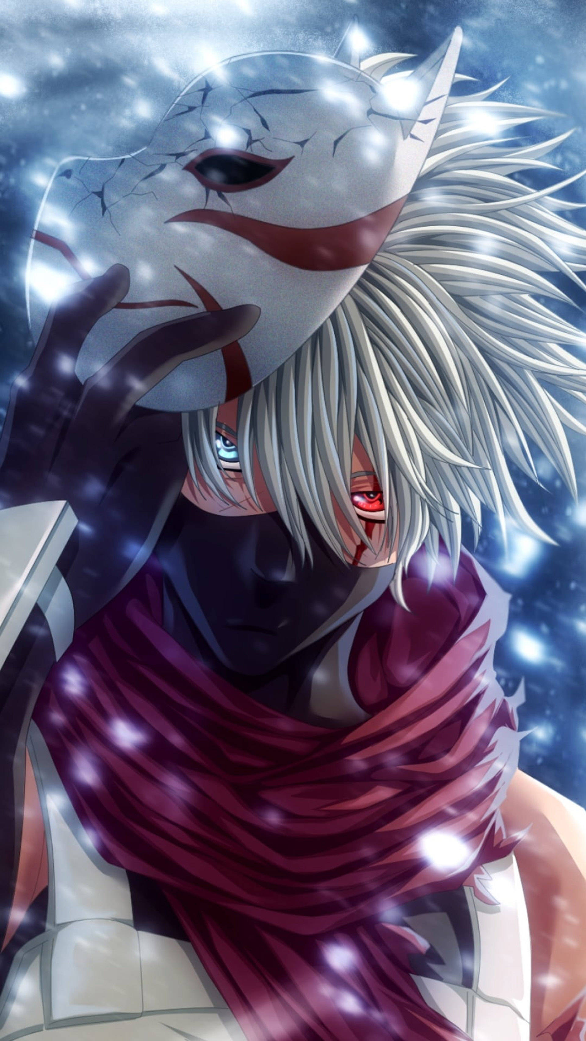 kakashi pfp 桌布 壁紙 — 一個銀髮紅眼的動漫角色在閃爍的藍色背景前拿著一個裂開的白色面具。