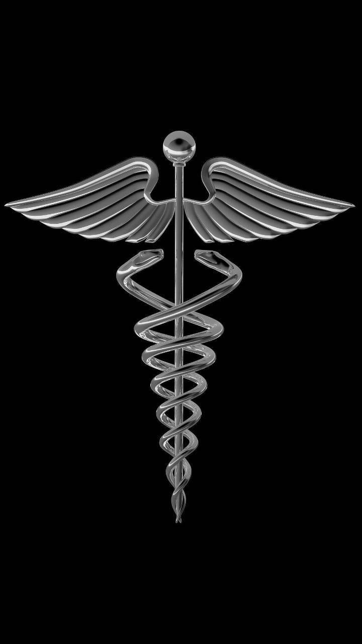 medical motivation 桌布 壁紙 — 一個閃亮的銀色醫療符號，帶有翅膀和纏繞的蛇，在純黑色背景上居中。