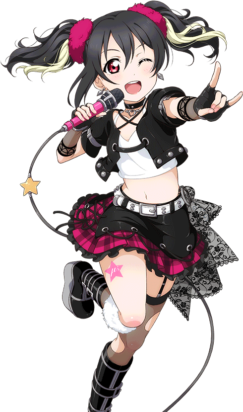 Nico Yazawa 桌布 壁紙 — 一個開心的動漫女孩，梳著黑色和金色的雙馬尾辮，對著粉紅色麥克風唱歌，擺出充滿活力的姿勢。