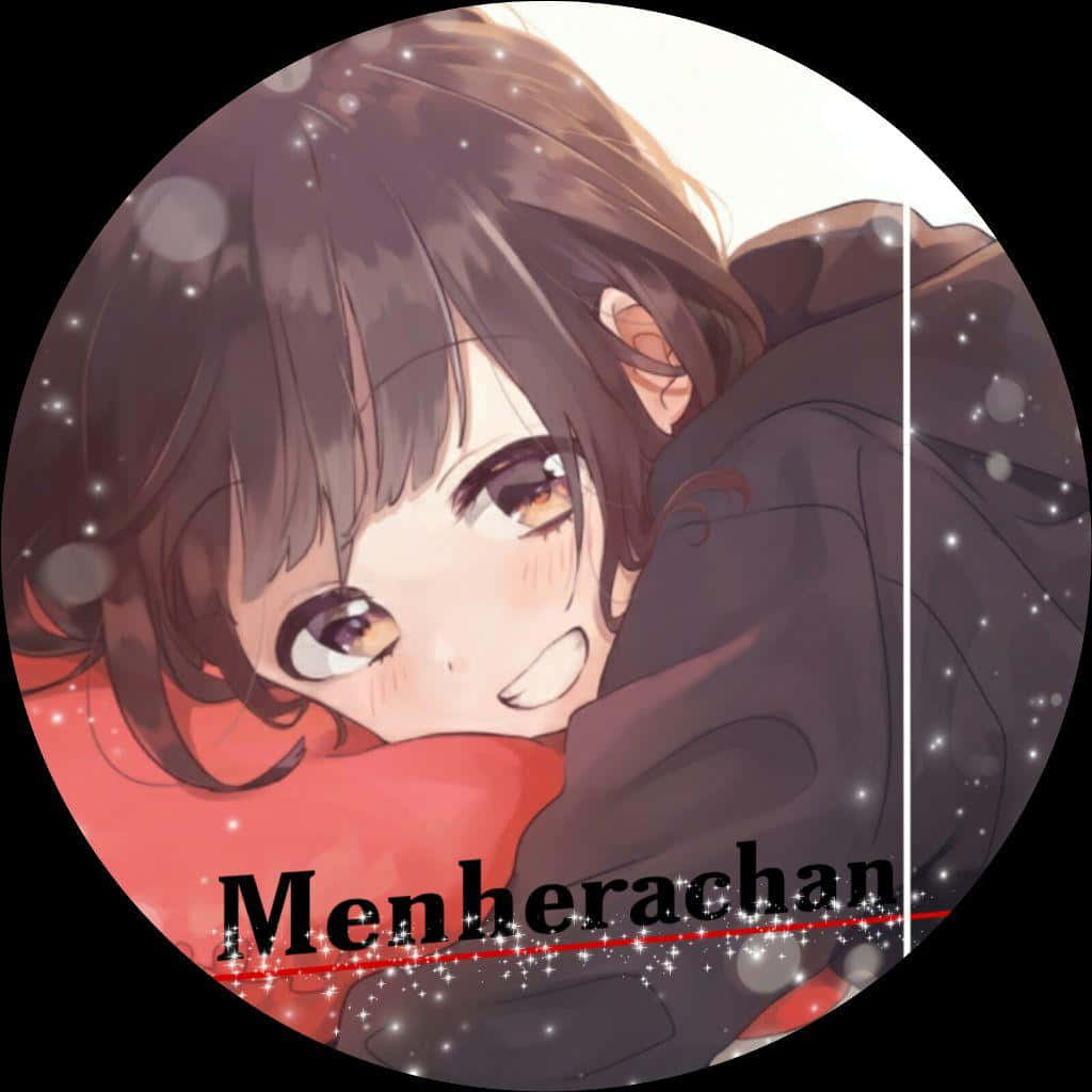 Menhera Chan 桌布 壁紙 — 一個開心的動漫女孩，棕色頭髮和溫暖的眼睛，在閃爍的深色背景中微笑著抱著一個紅色枕頭。