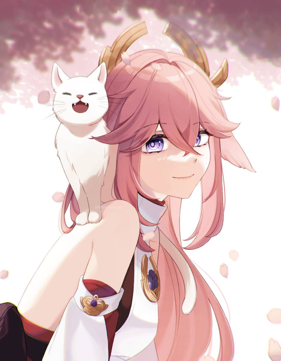 Miko 桌布 壁紙 — 一個開心的動漫女孩，粉紅色頭髮和角，抱著一隻咧嘴笑的白貓，背景是柔和的粉紅色櫻花天空。