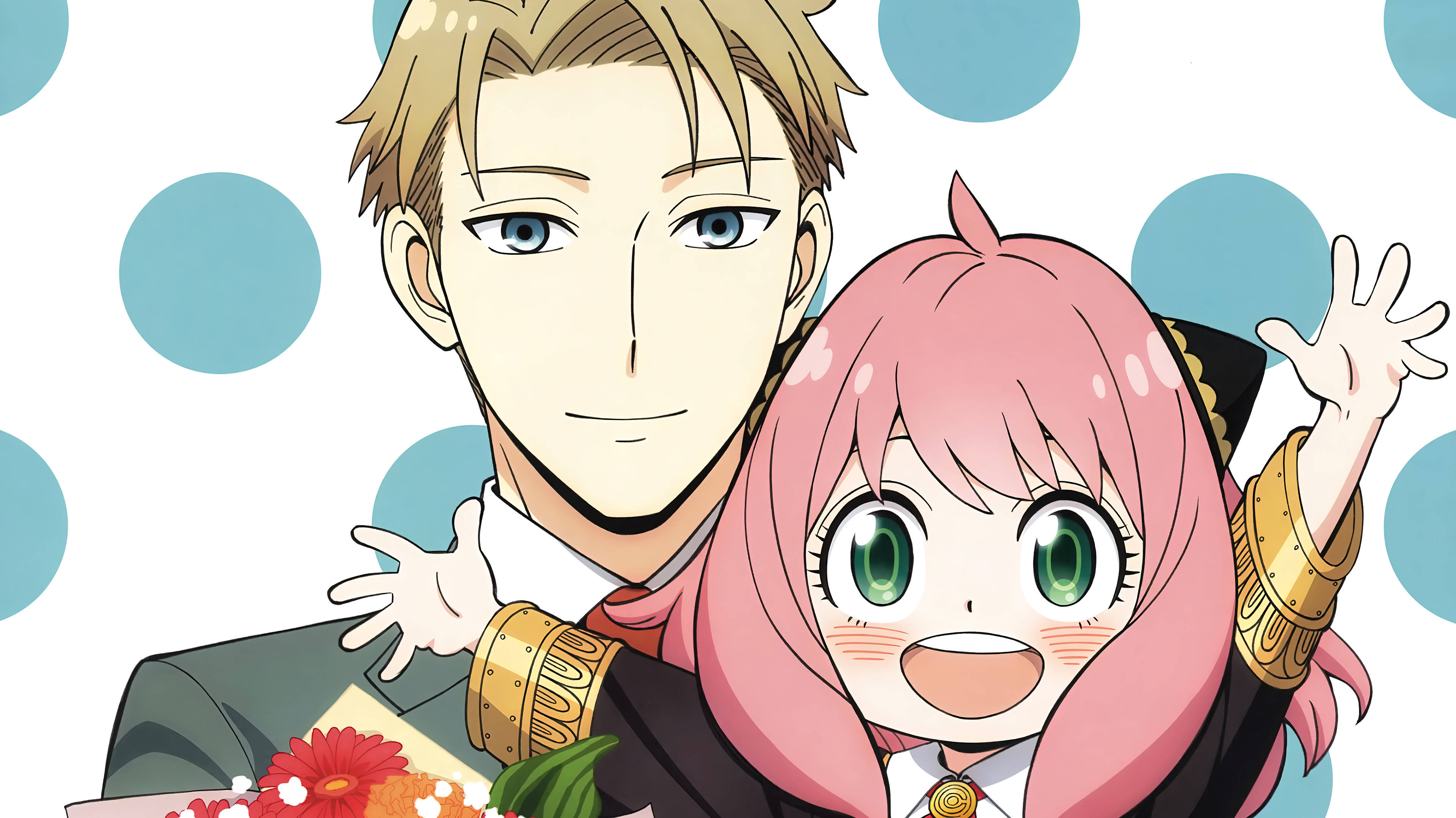 動漫男孩 桌布 壁紙 — 一個開心的動畫女孩，粉紅色頭髮和綠色眼睛，在藍色圓點背景前，高興地揮手並擁抱一個穿西裝的金髮男子。