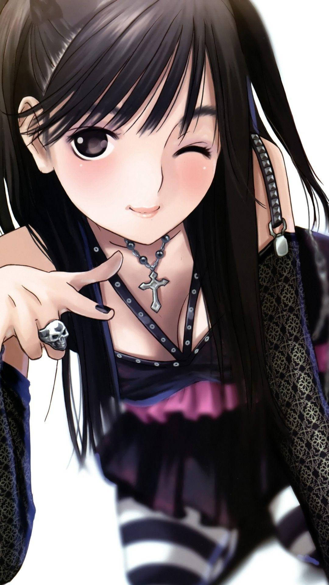 Anime Girl Phone 桌布 壁紙 — 一個開心的動畫女孩，長長的黑髮，戴著十字架項鍊和骷髏戒指，眨眼並指向觀眾。