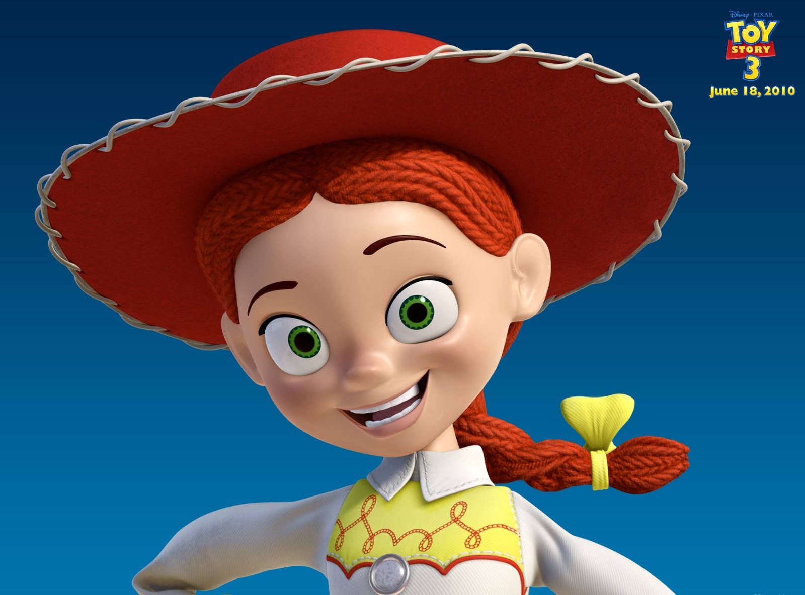 Toy Story 3 桌布 壁紙 — 一個開心的動畫女牛仔，紅色辮子頭髮，笑容燦爛，戴著紅色帽子，背景是純藍色。