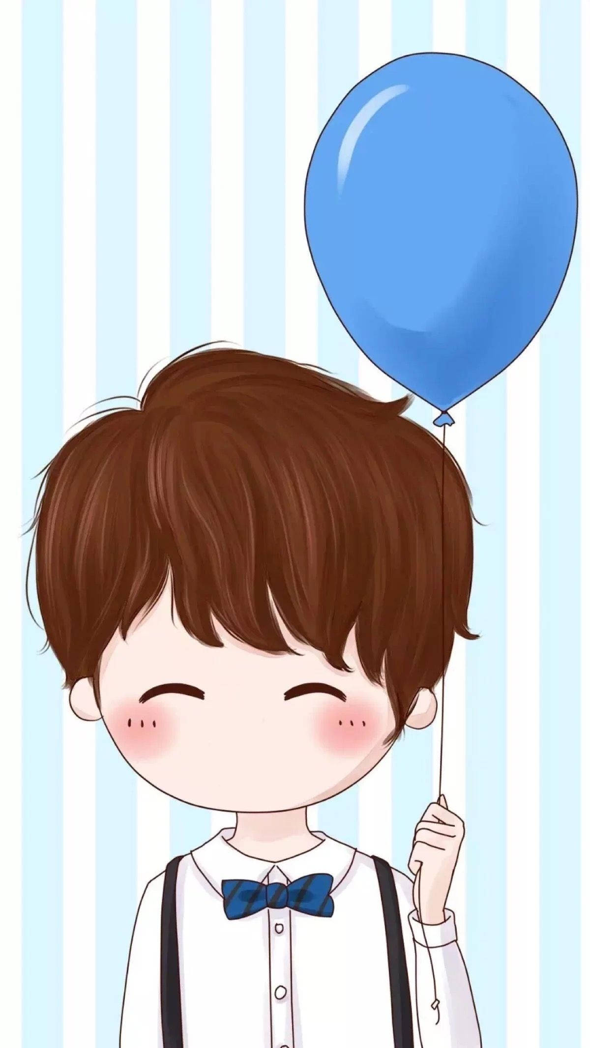 Balloon 桌布 壁紙 — 一個開心的動畫男孩，棕色頭髮和玫瑰色臉頰，在淺藍色和白色條紋背景上拿著一個藍色氣球。