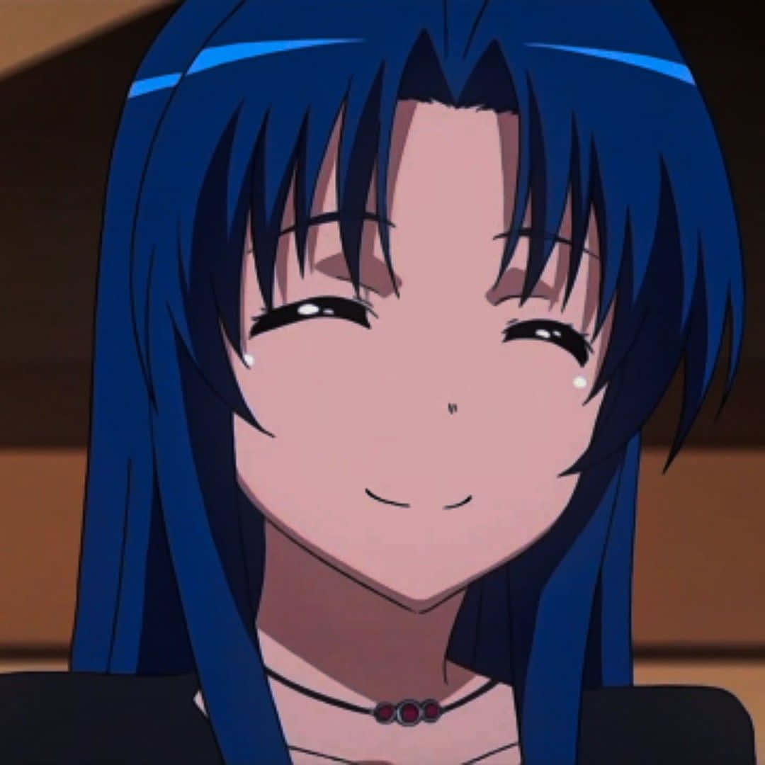 Ami Kawashima 桌布 壁紙 — 一個開朗的動漫女孩，擁有充滿活力的藍色頭髮，眼中含著喜悅的淚水，溫暖地微笑。