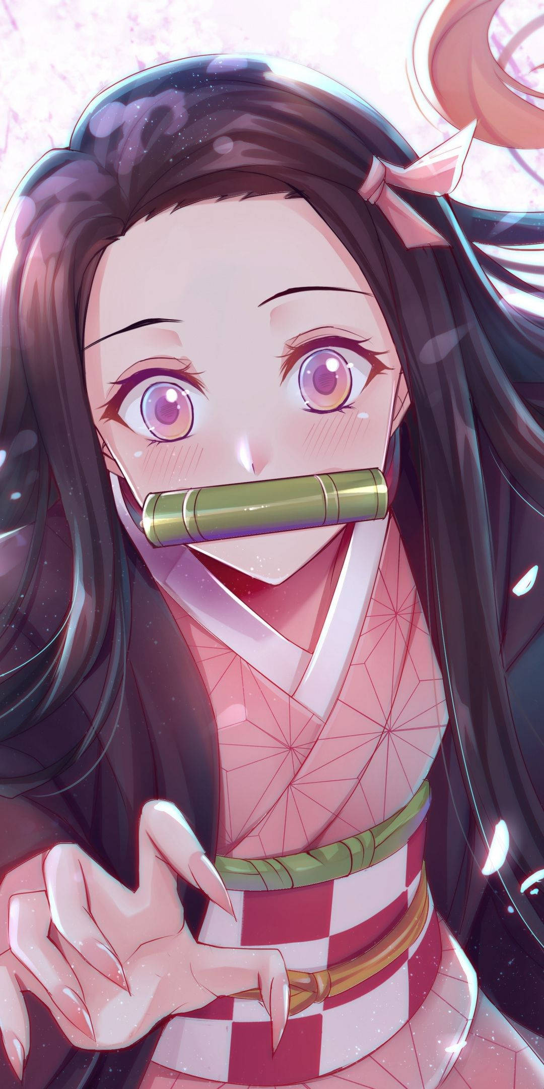 動漫女孩 桌布 壁紙 — 一個開朗的動漫女孩，長長的黑髮和紫色的眼睛，微笑著將竹筒放在嘴邊。
