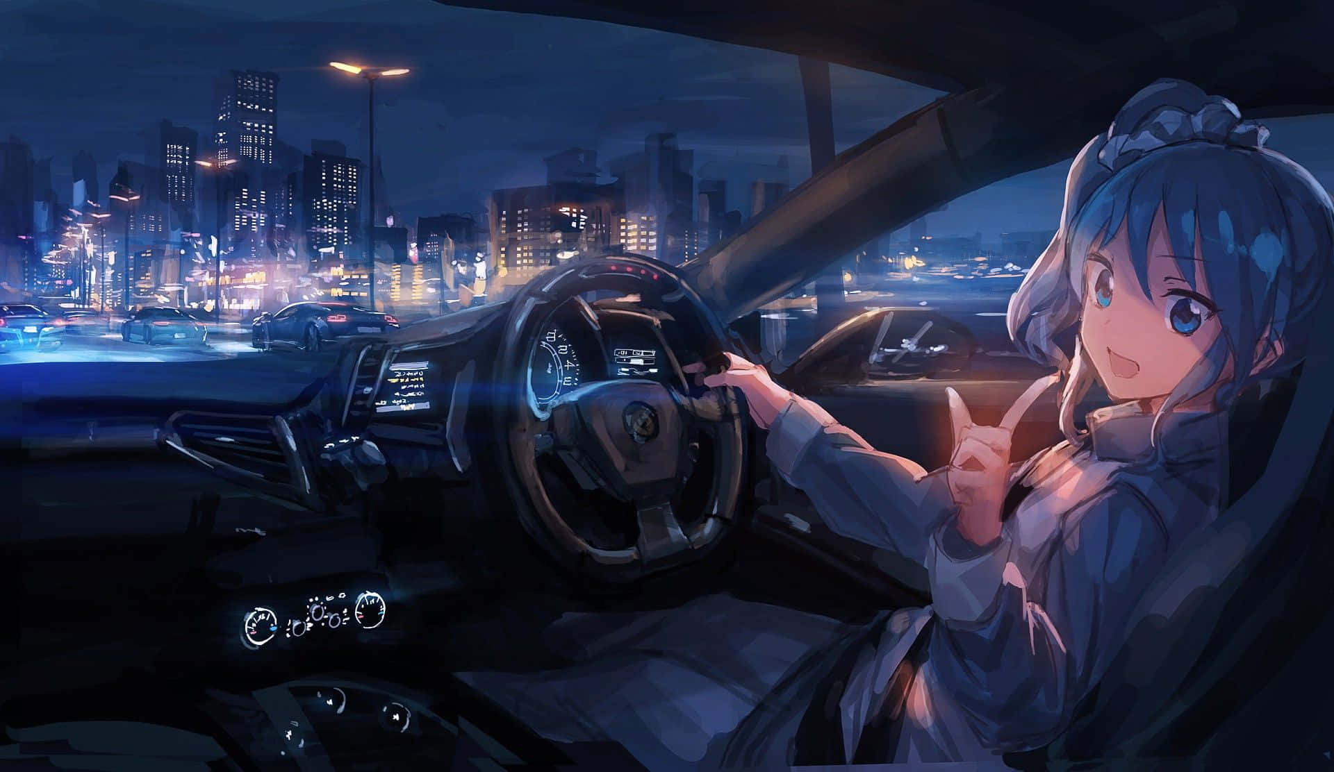 動漫女孩 桌布 壁紙 — 一個開朗的動漫女孩在夜晚駕駛汽車穿過霓虹燈閃爍的城市，發光的摩天大樓和濕漉漉的街道反射著燈光。