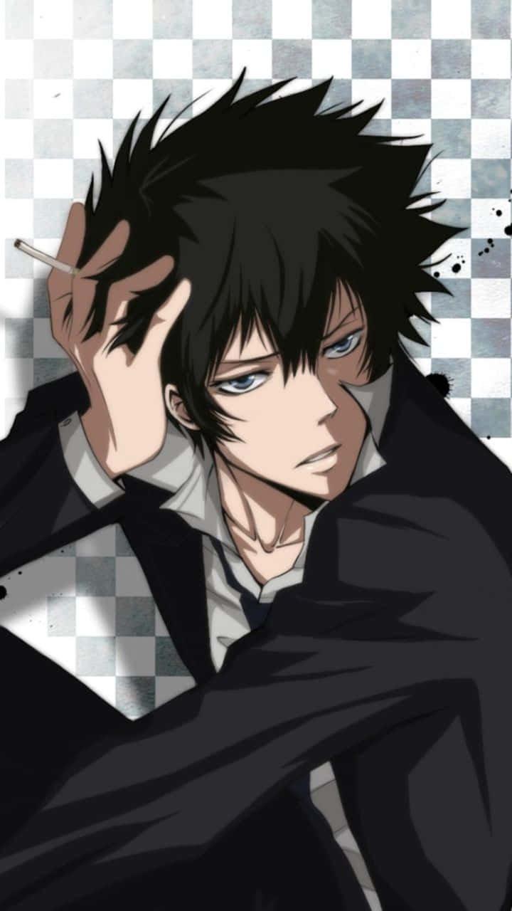 Shinya Kogami 桌布 壁紙 — 一個陰鬱的動畫男性，有著刺蝟般的黑髮和藍眼睛，在格子背景前拿著一支香煙。