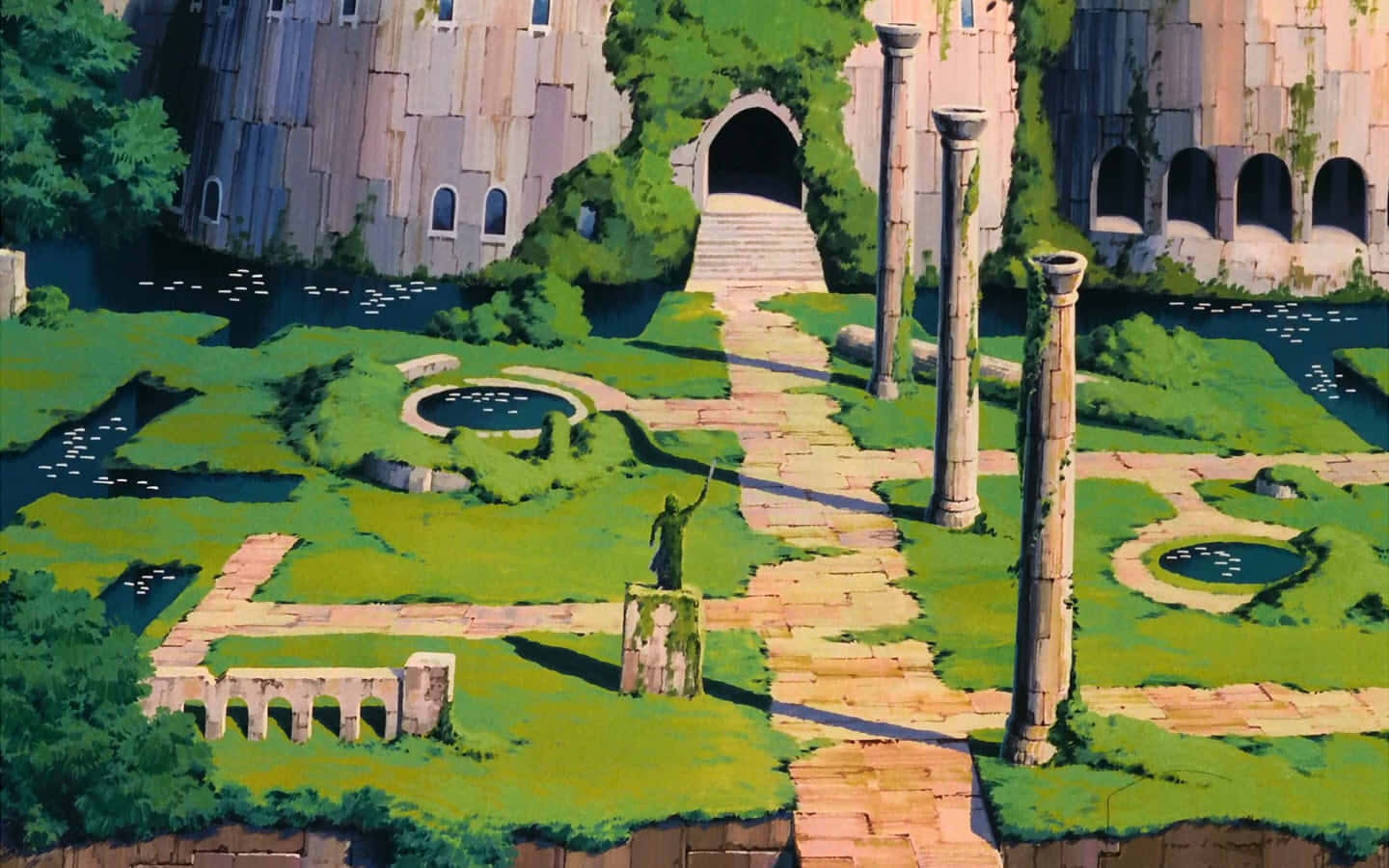 Laputa Castle In The Sky 桌布 壁紙 — 一個陽光普照的花園迷宮，石徑蜿蜒穿過充滿活力的綠草和古老遺跡，上方是明亮的天空。