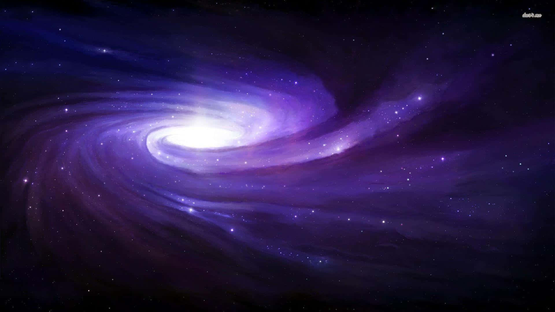 銀河 桌布 壁紙 — 一個雄偉的螺旋星系在深紫色和藍色色調中旋轉，明亮的中心核心周圍有無數閃爍的星星。