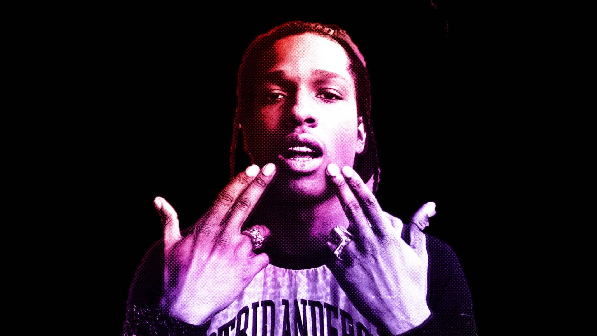 rocky 桌布 壁紙 — 一個雙手靠近臉部的高對比度紫色和黑色半色調肖像。