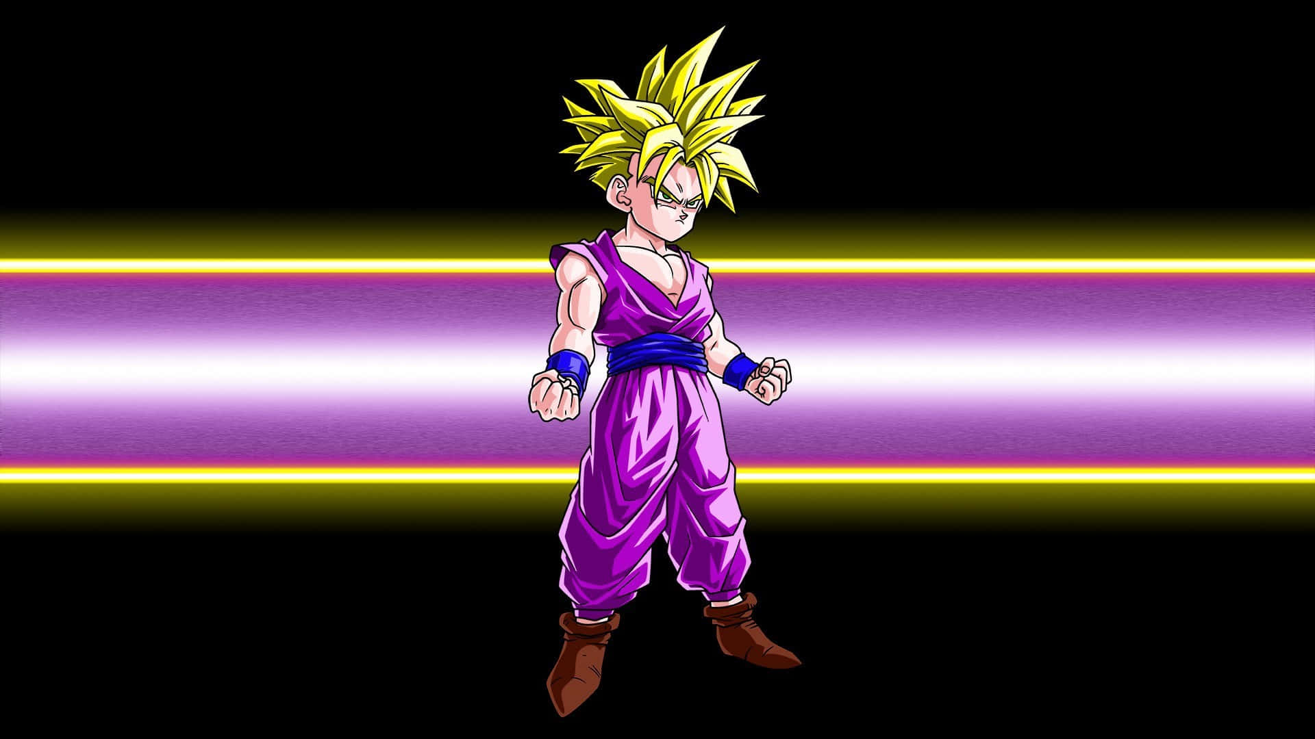 Dragon Ball Z Super Saiyan 桌布 壁紙 — 一個頭髮尖刺的動漫戰士穿著紫色道服，挑釁地站在發光的紫色和黃色條紋背景前。